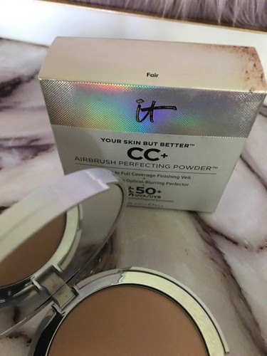 IT COSMETICS Your Skin But Better CC+ Airbrush Perfecting Powder FAIR