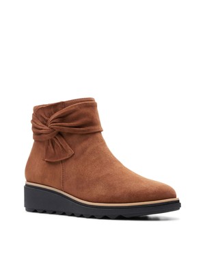 

CHRLDR Женские коричневые кожаные ботинки Sharon с круглым носком на танкетке и молнией с мягкой подкладкой, Коричневый, 26147371