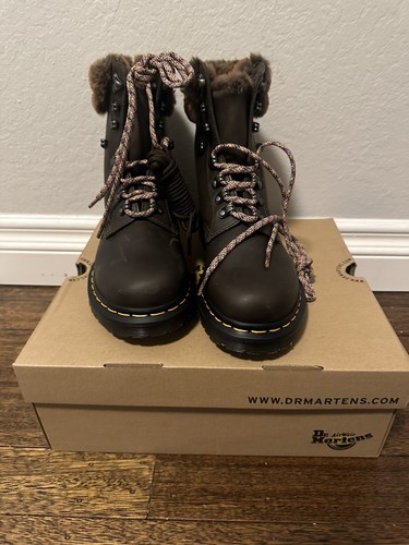 Dr Martens★1460 SERENA COLLAR FAUX FUR LINED ANKLE BOOTS Dr. Martens Womens 1460 Serena Collar Faux Fur Lined Ankle