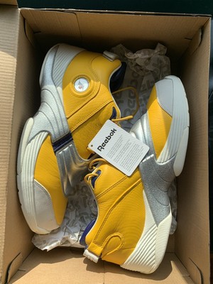 reebok answer 11 beige