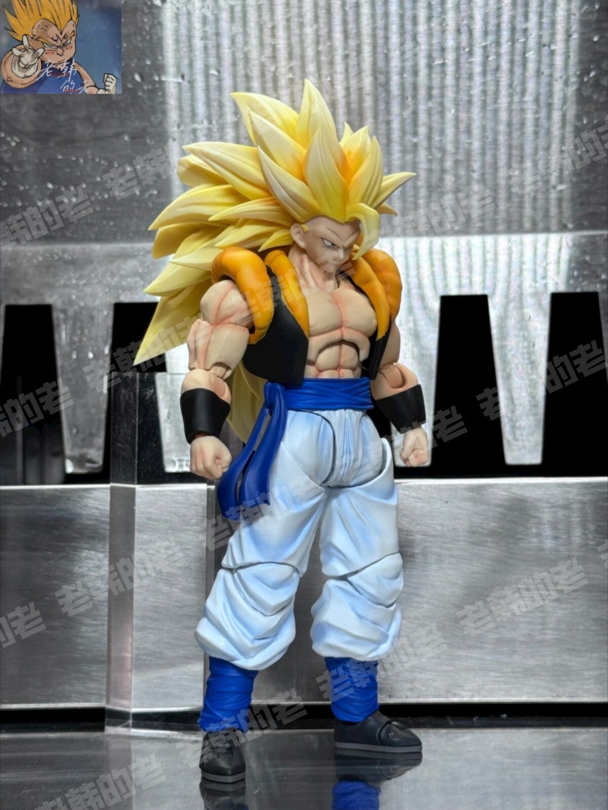 ドラゴンボール　SS3 　孫悟空　電装機能付　フィギュア　DRAGON BALL Amazon.co.jp: ドラゴンボールZ ハイブリッドアクション 超龍伝