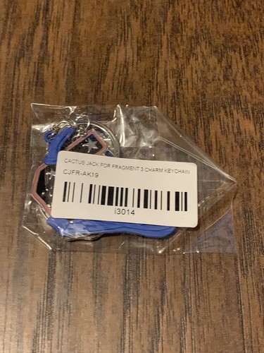 \"CACTUS JACK“ DUNE RUNNER KEYCHAIN Travis Scott Cactus Jack Dune Runner Keychain