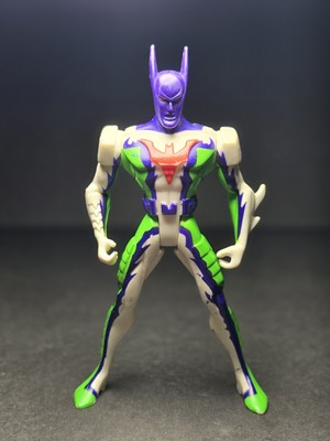 Hasbro 1999 Batman Beyond Manta Racer Batman Action Figure