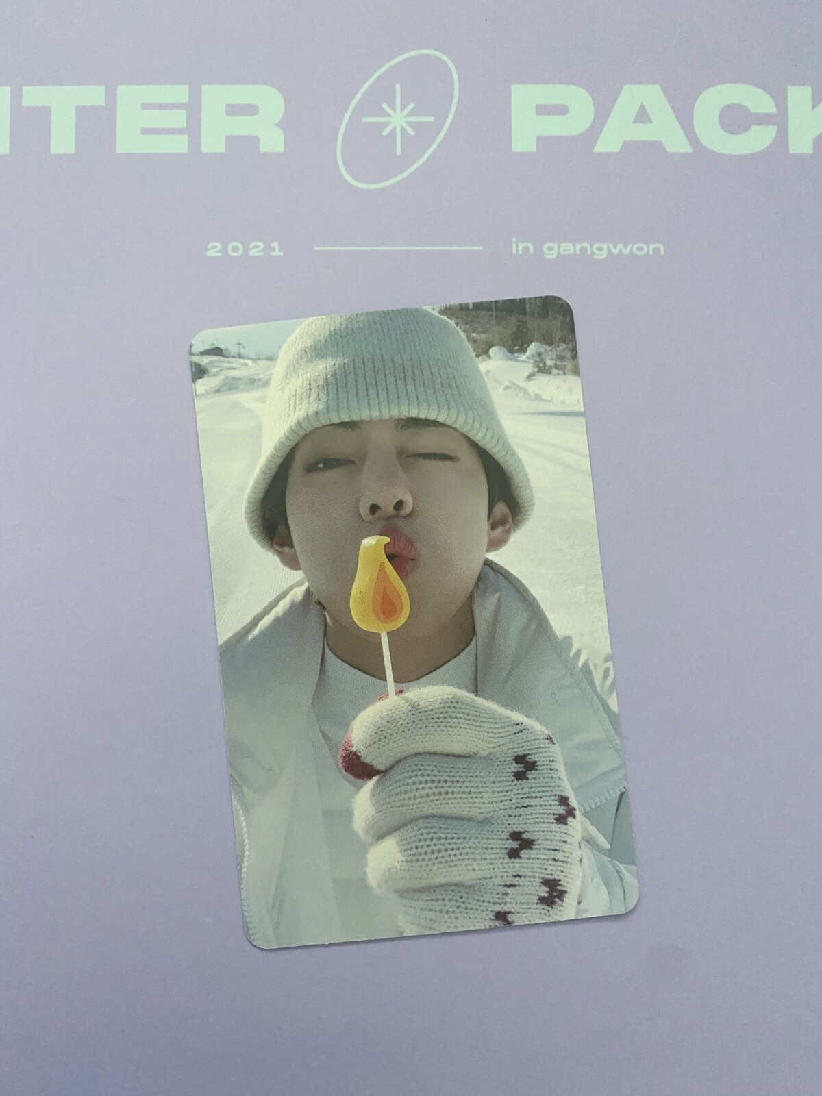 BTS V TAEHYUNG 2021 WINTER PACKAGE Official Photocard (US