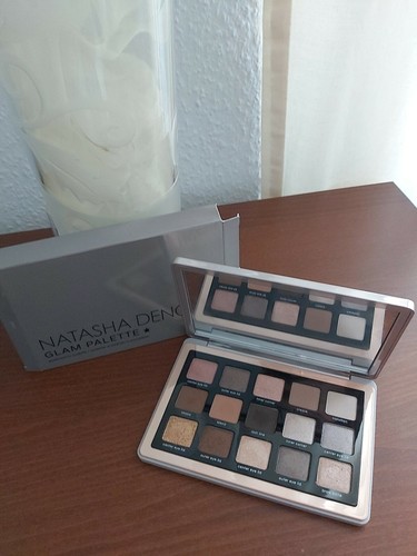 Natasha Denona Glam Lidschattenpalette 