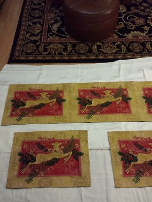 vtg tapestry 5ft. x 12&1/2in. table runner & 3 place mats Christmas reindeer