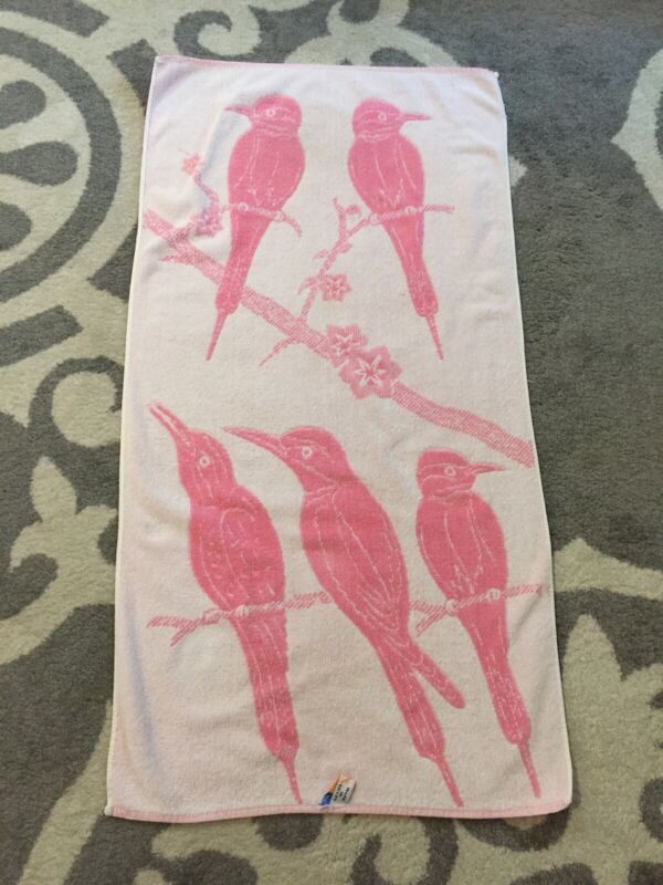 Vintage Egyptian Bath Towel Fagrelmehalla, Pink Birds, VGC