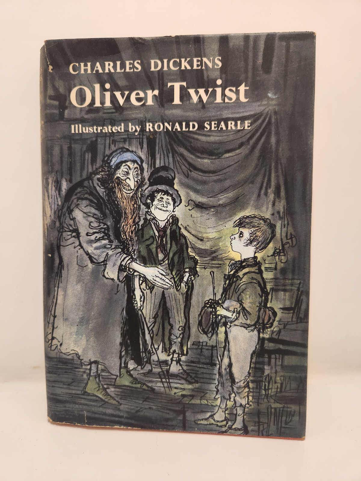 【中古】 Oliver Twist/BARNES &amp; NOBLE INC/Charles Dickens Oliver Twist by Charles Dickens, Paperback | Barnes & Noble®