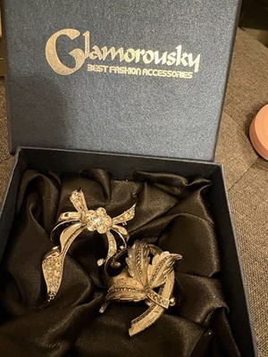 Glamorousky 2 x Silver Diamanté Brooch Flower Leaf Ribbon Pin Beautiful Gift 