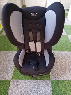 BabyLove child/booster seat