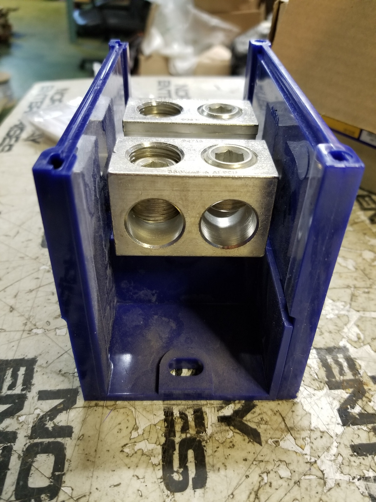 LDB-22-350 - Ilsco - Single Pole Distribution Block - Picture 8 of 8