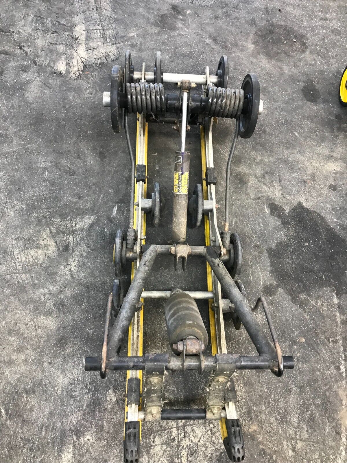 Ski Doo Formula Z Deluxe MXZ 800 Rear Suspension Ski Doo Formula Z Deluxe MXZ 800 Rear Suspension