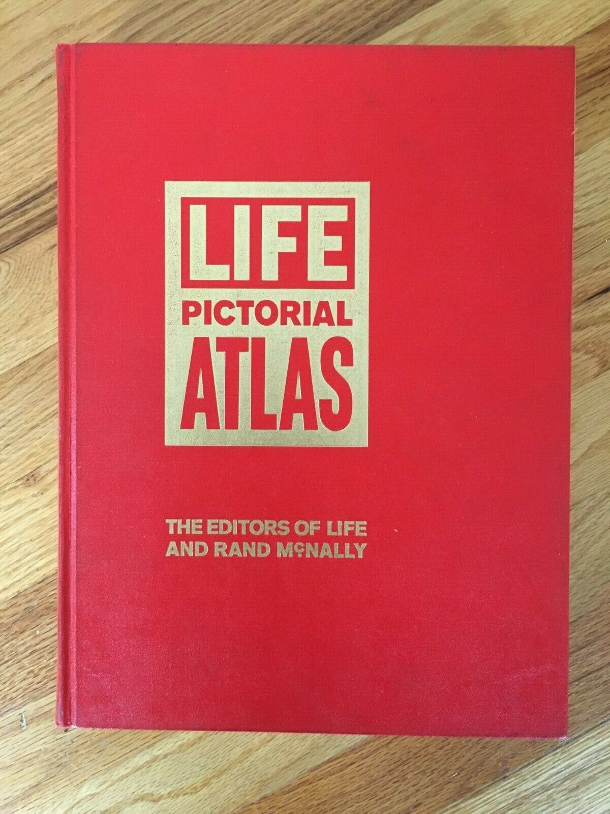 Life Pictorial Atlas of the World w/World Map (Hardcover, 1961...