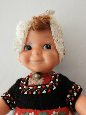 Lot of 3 World Costume Outfits Dolls from Holland Lebanon & Russia