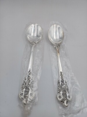 Lot of 2 Teaspoons of FB Rogers Grand Antique Silverplate Flatware 6 1/4''
