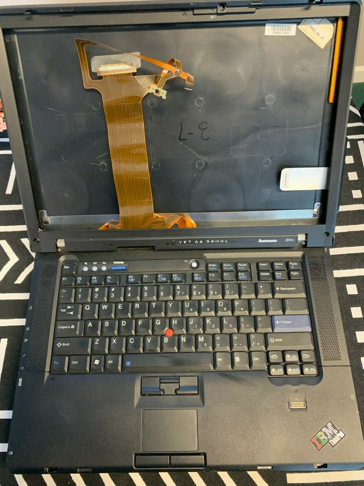 Lenovo IBM ThinkPad as is for parts only