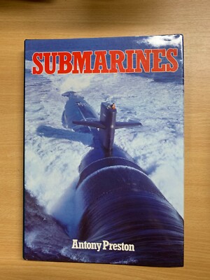 1982 Antony Preston "Submarines" Militar Historia Libro de Tapa Dura (P6)