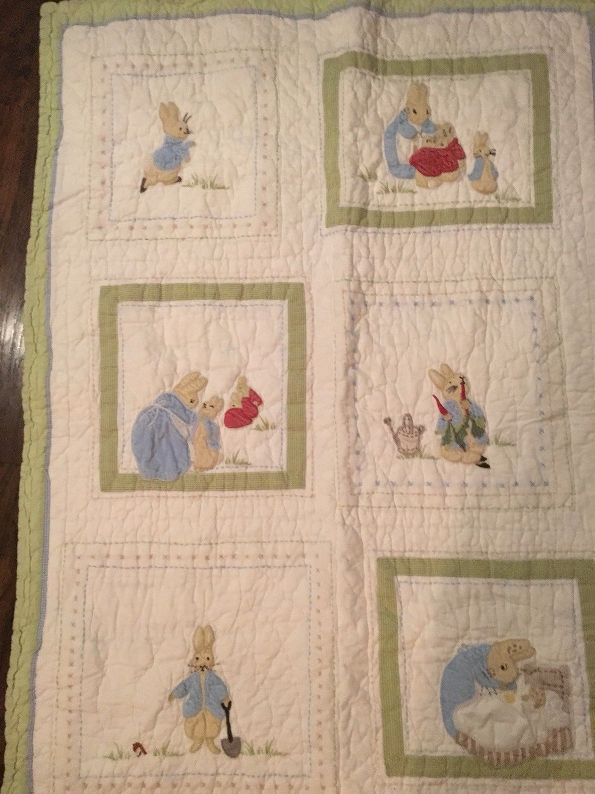 RARE Pottery Barn Peter Rabbit Beatrix Crib /Toddler Quilt Pre-owned Smoke Free