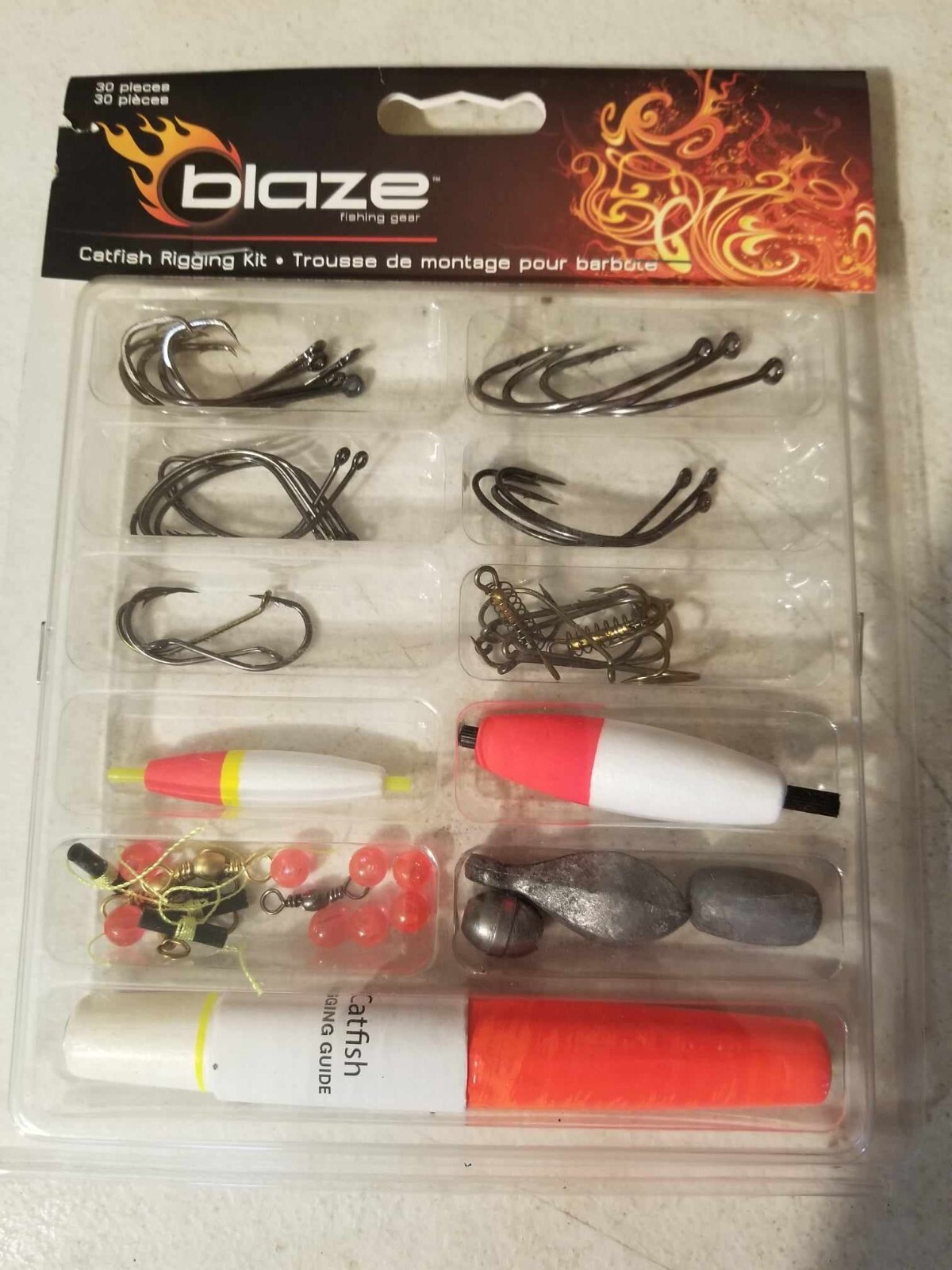 blaze fishing hooks South Bend Blaze Catfish Rigging Kit 30Pc Hooks, Floats, Beads, Weight Rig  39364294343| eBay