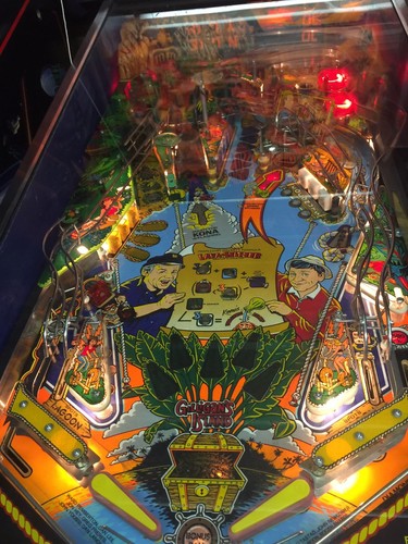 Bally Gilligans Island Pinball Machine