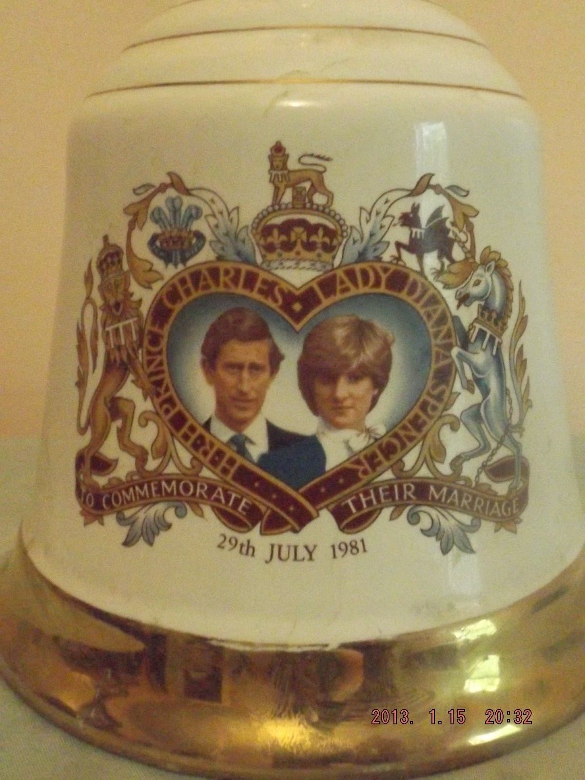 Wade Bells Whisky Prince Charles Lady Diana Wedding Commemorative Decanter 1981