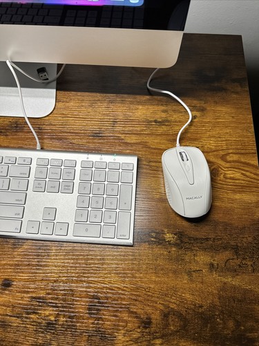 Apple iMac 21.5 Apple iMac 21.5