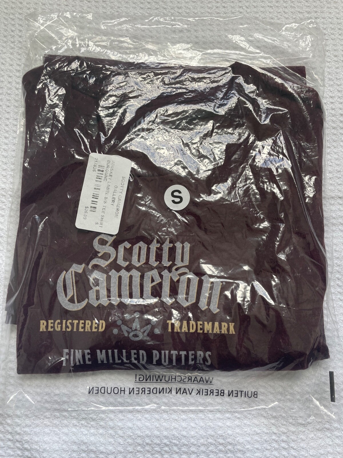 Scotty Cameron Gallery Whiskey Label SS T-Shirt Burgundy