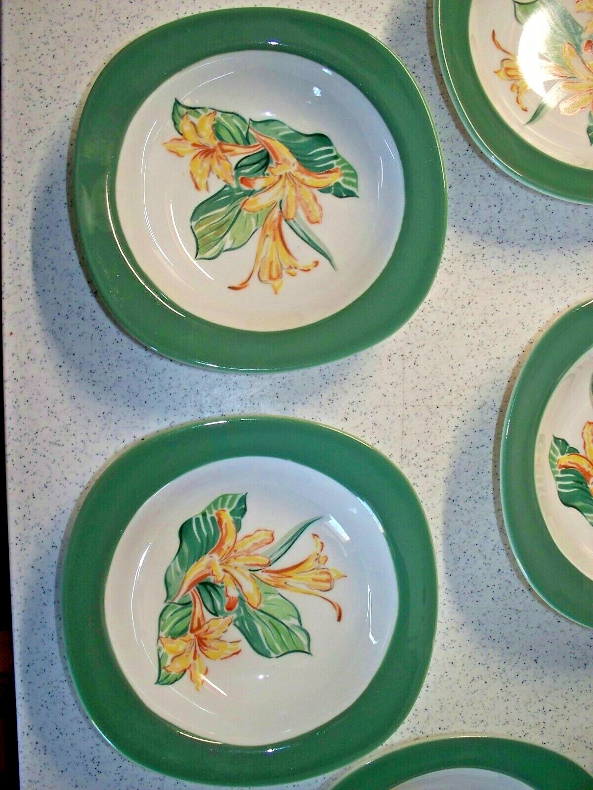 Taylor Smith & Taylor CONVERSATION Day Lily Design Mid Century 8 Berry Bowls