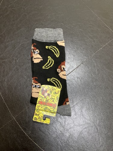 Mens Donkey Kong Crew Sock Gorillas Bananas Fits Shoe Size 8-12 NWT