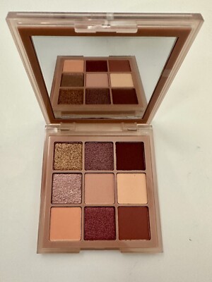 Huda BEAUTY Cosmetics EYESHADOW Obsessions SAND HAZE!! BRAND NEW!! SOLD OUT