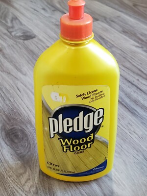 SC Johnson Pledge Wood Floor Cleaner Gold Bottle Citrus Scent 27 OZ VHTF