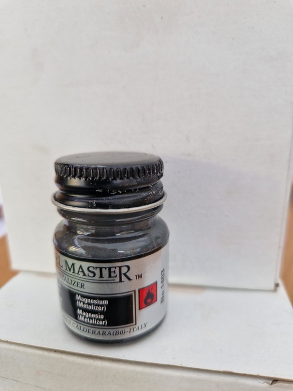 Model Master Enamel : 1403 E MagnÃ©Sium 14,7ml - Neuf