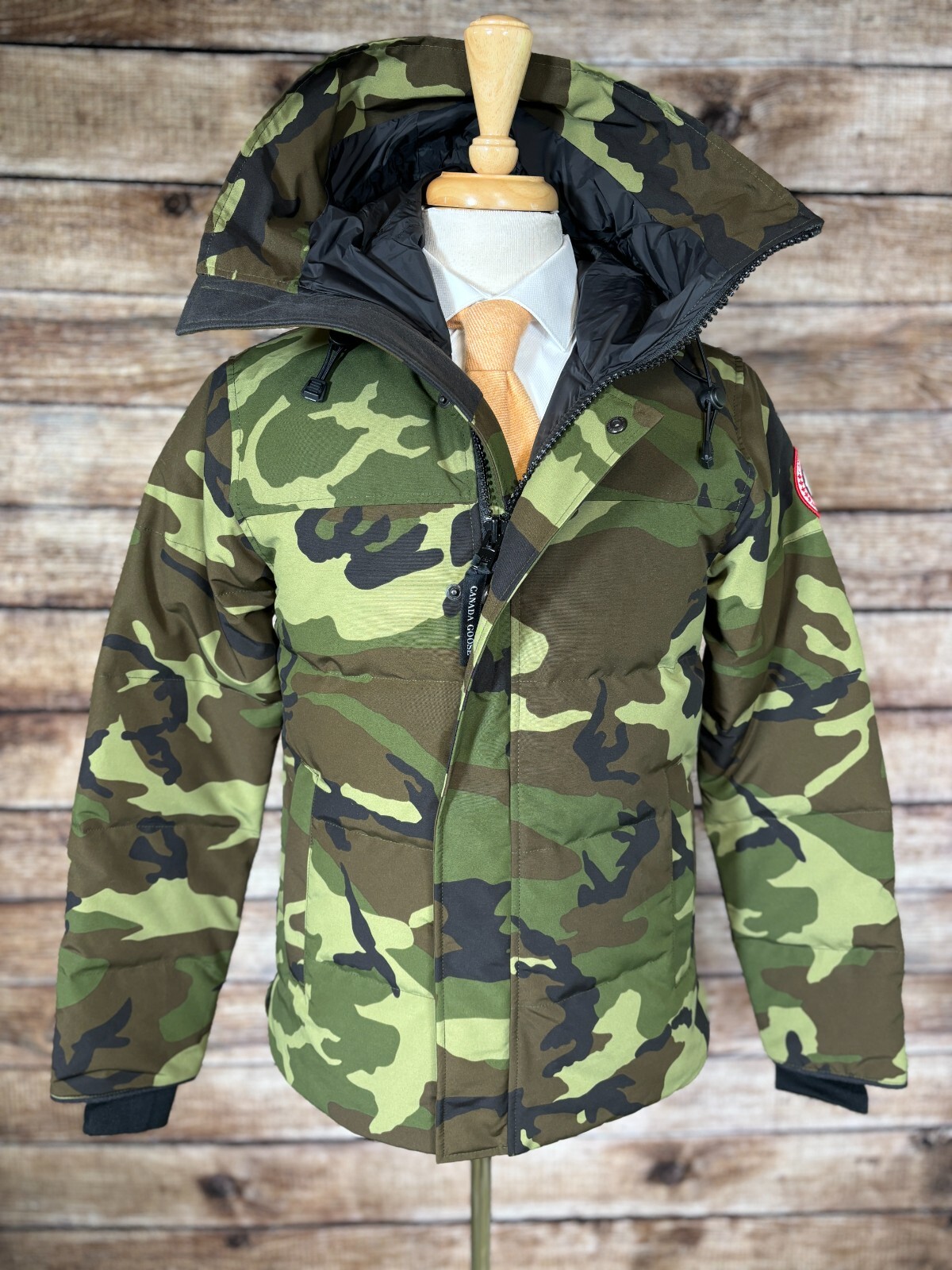 Unused with tags Canada Goose Macmillan Parka Size XS Camo