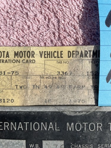 Wall Hanger Only International KB-6 KB 6 COWL DATA BODY TAG Engine CODE PLATE