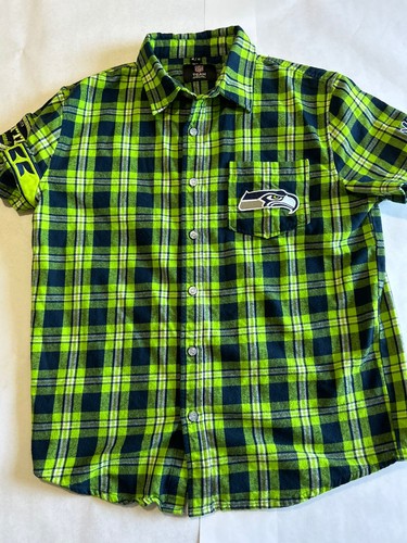 NFL Team Apparel Seattle Seahawks Short Sleeve Flannel Shirt SZ M Spellout