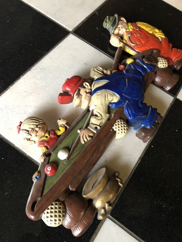 VINTAGE “MOBSTER/MAFIA” POOL Chalk ware LARGE Wall Mount