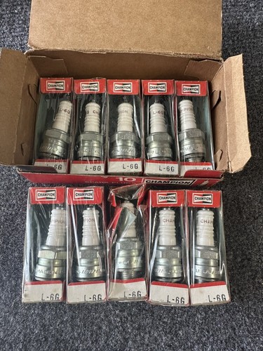 【ヨッシー】80s CHAMPION SPARK PLUG 6パネル $_1.JPG?set_id=880000500F