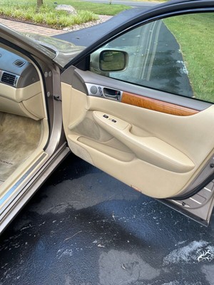 image 2 of interior