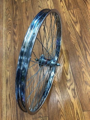 schwinn stingray tires and tubes