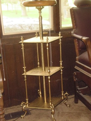 VINTAGE TYPE PLANT STAND--VERY UNIQUE