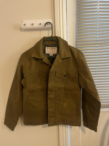 Filson Short Lined Cruiser - 1st - 11010762 MADE IN USA Tin Filson Short Lined Cruiser - 1st - 11010762 MADE IN USA Tin