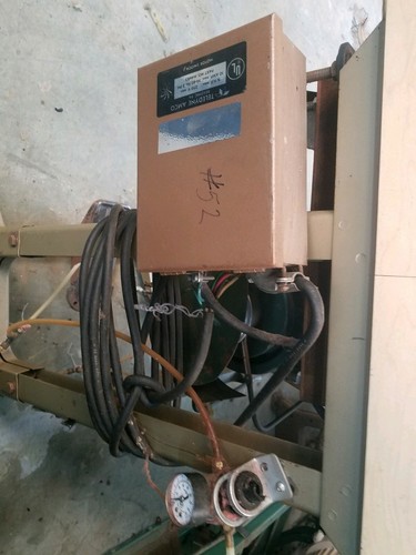 UNION SPECIAL 39500 Table, Stand, Motor, Thread Stand , HEAD SOLD SEPARATELY!