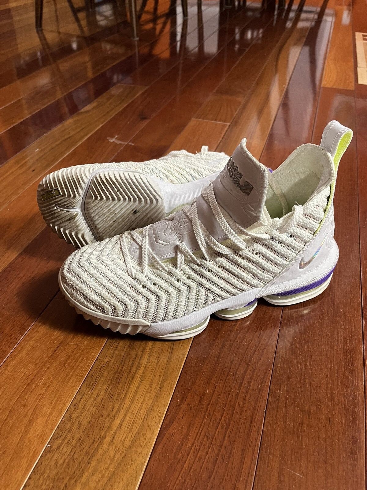 バスケットボール NIKE - nike lebron16 buzzlightyear Nike LeBron 16 Buzz Lightyear Basketball Size 10 | eBay