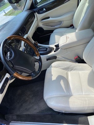 image 5 of interior