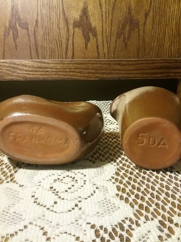Vintage Lazy Bones Frankoma Milk Creamers PLAINSMAN BROWN 4A  and  5DA set of 2