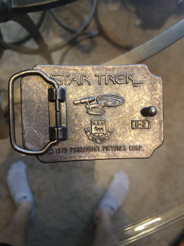 1979 VINTAGE STAR TREK BELT BUCKLE PARAMOUNT PICTURES CORP / SPOCK KIRK / SCI FI