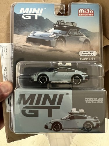 Porsche 911 Dakar ミニカー43分の1 1/43 スパーク SF034 ポルシェ 911 #220 Paris Dakar 1988