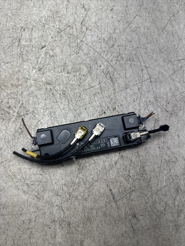 AUDI A4 B8 AERIAL ANTENNA AMPLIFIER MODULE 8K5035225AA 2009