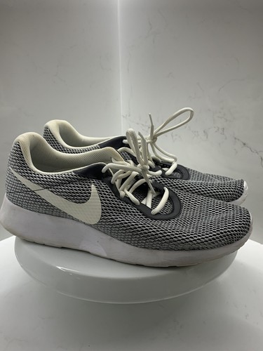 Купить Кроссовки Nike Mens Tanjun SE 