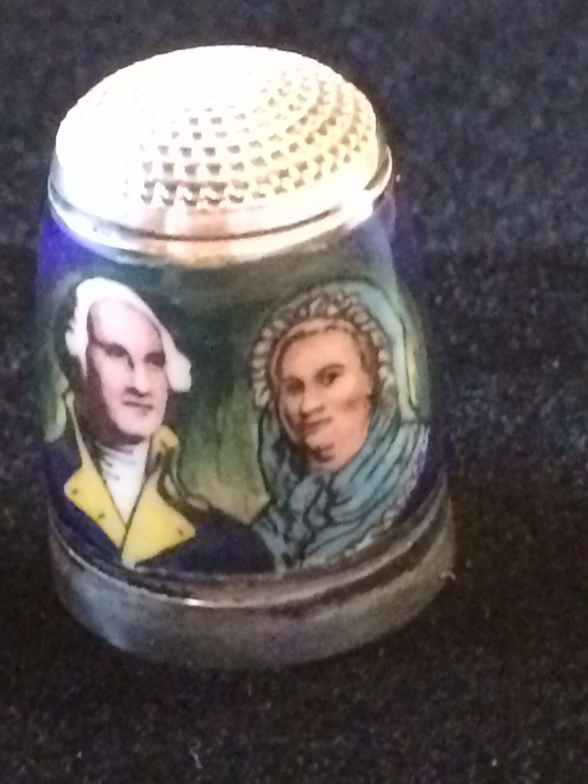 4 antique sterling silver Bicentennial Thimbles .  Peter Swingler